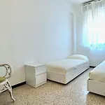 Centro Commerciale 4 - Immobiliare