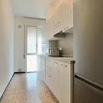 Lägenhet Centro Commerciale 4 - Immobiliare